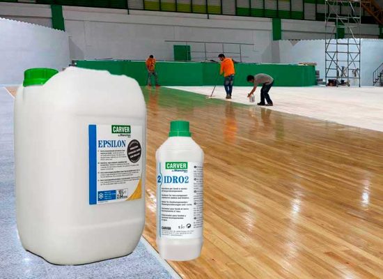 Proceso-barnizado-lacas-piso-800-width